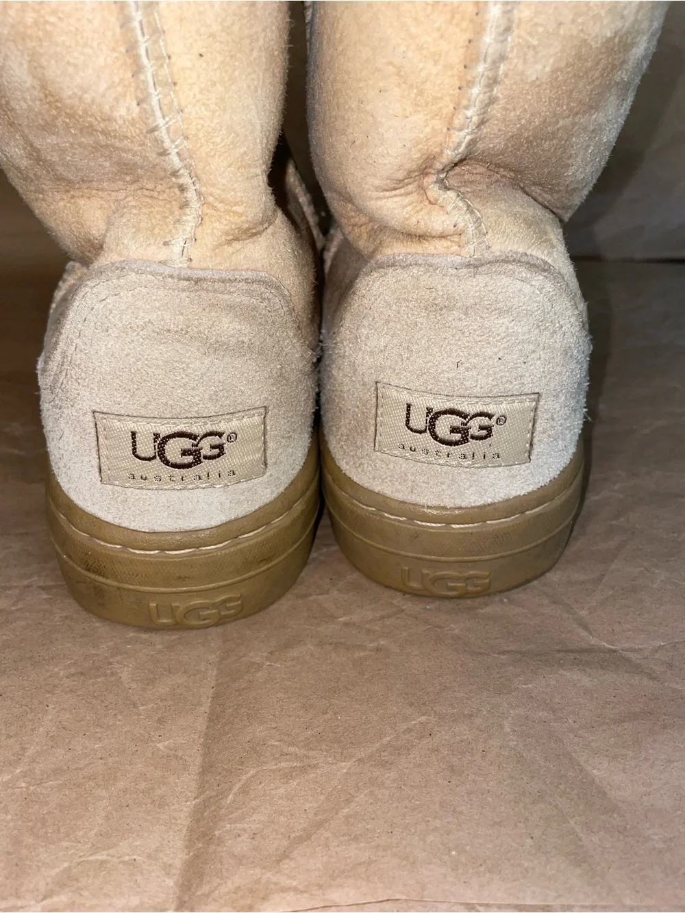 Ugg Ultra Short Boots Size 9